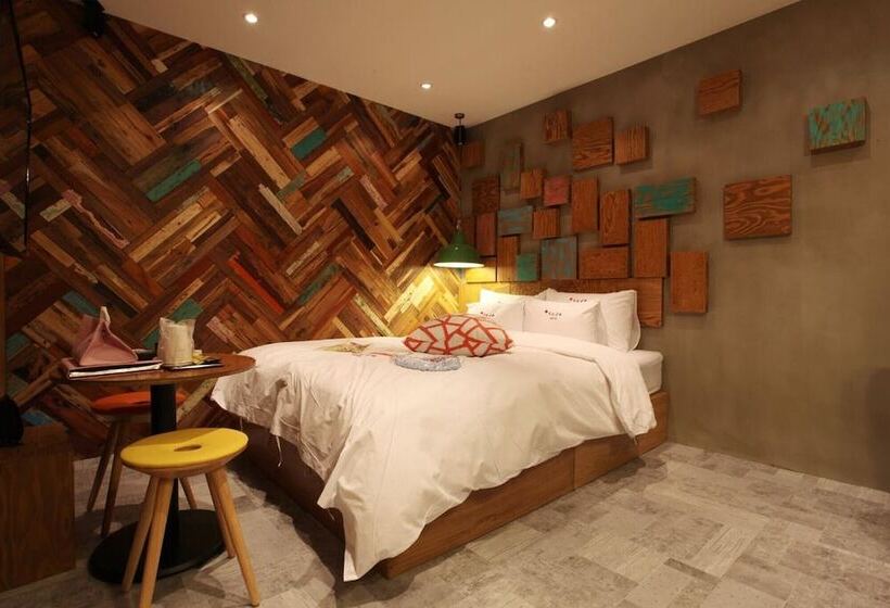 Motelli Pyeongchon Yaja Pyeongchon Station