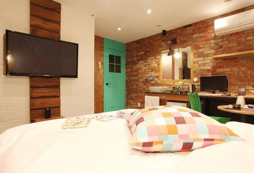 Motelli Pyeongchon Yaja Pyeongchon Station