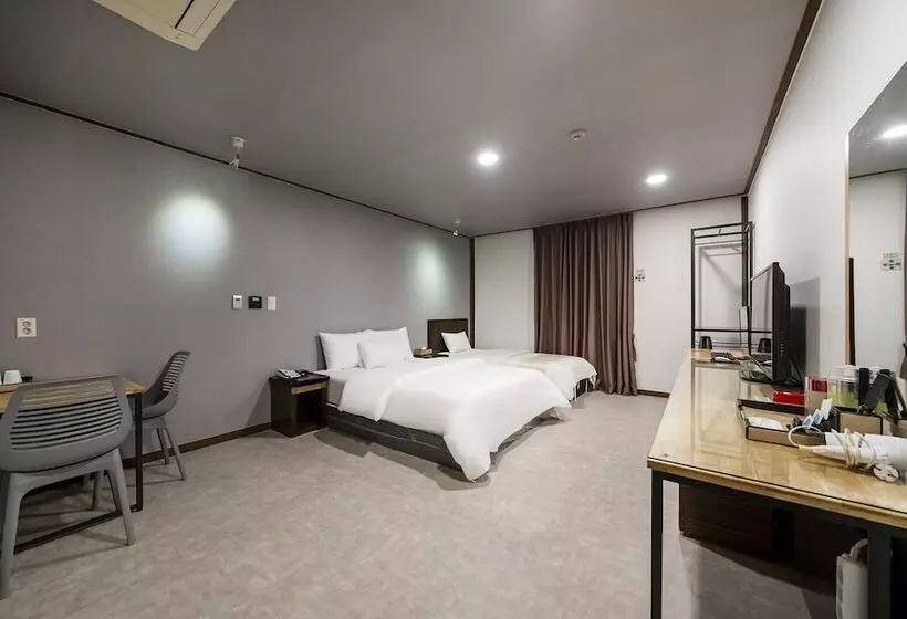 Namyangju Hotel 9
