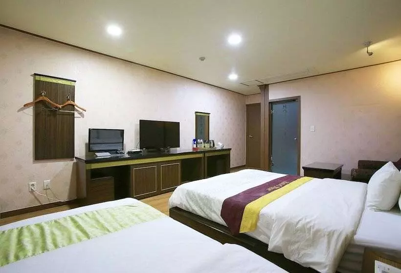 Namyangju Hotel 9