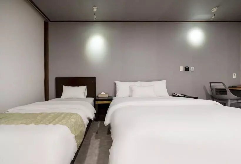 Namyangju Hotel 9