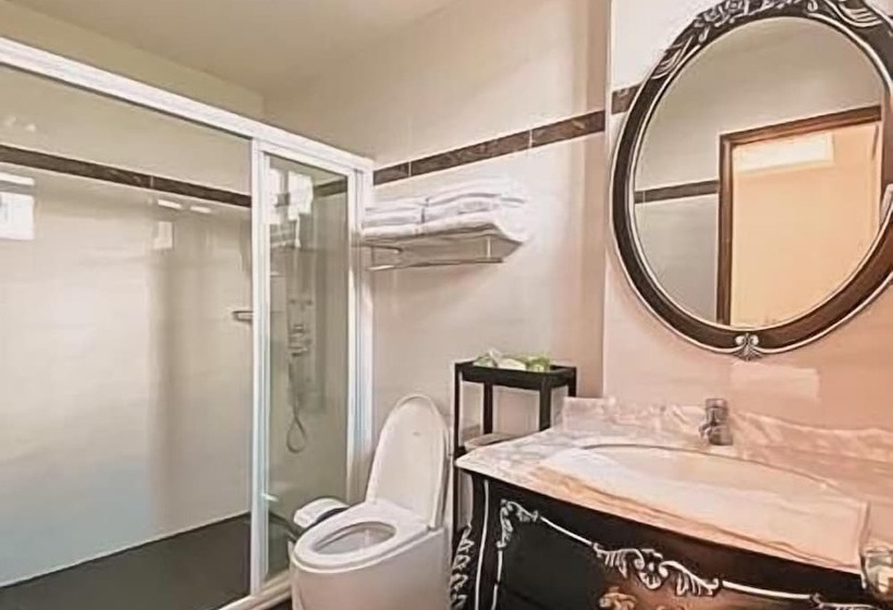 پانسیون Marburg Hall