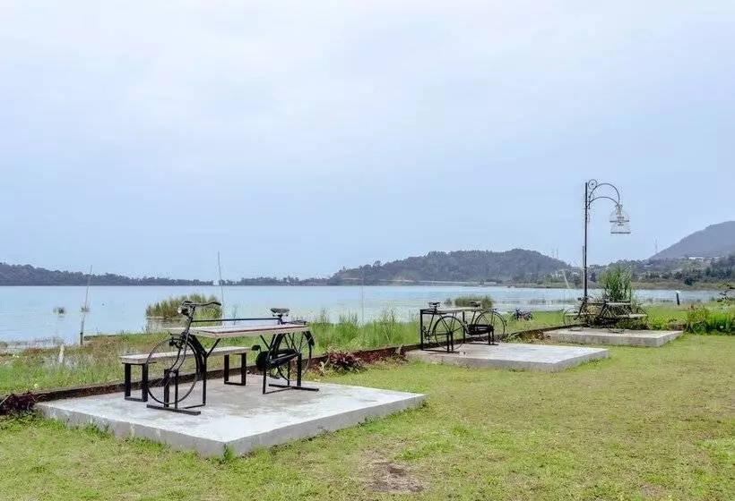 ペンション The Joglo Beratan