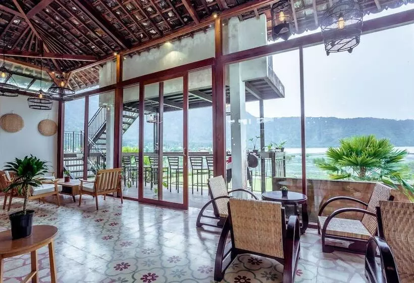 ペンション The Joglo Beratan