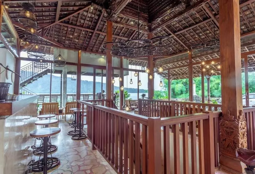 ペンション The Joglo Beratan