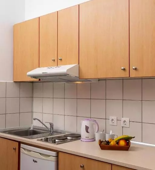 هتل Bella Vista Stegna