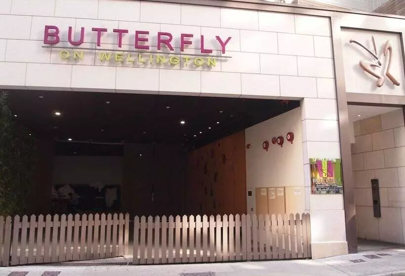 هتل Butterfly On Wellington, Central