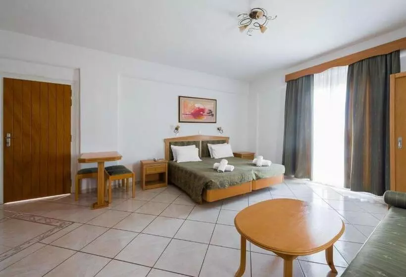 Отель Giannoulaki Resort