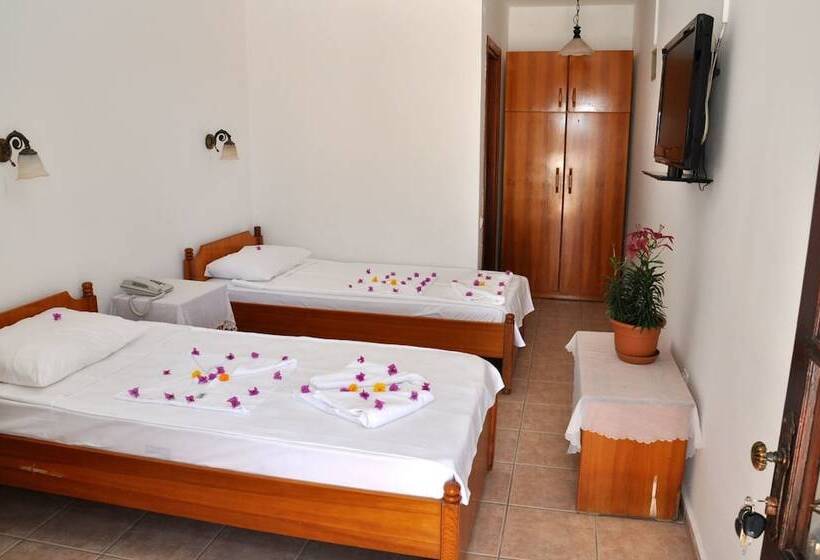 Hotel Gloria Tibi Jarra