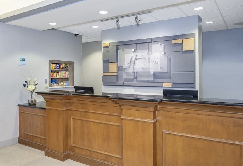 Holiday Inn Express Hotel & Suites East End, An Ihg