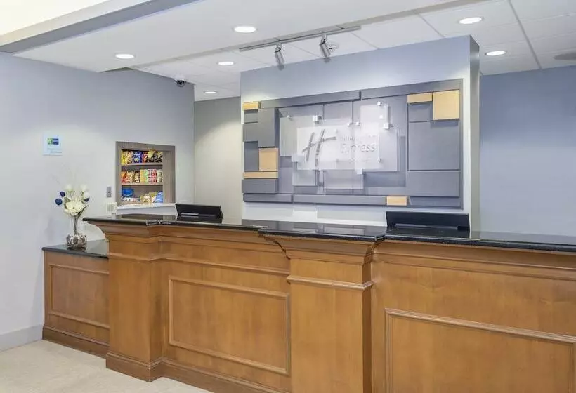 Holiday Inn Express Hotel & Suites East End, An Ihg