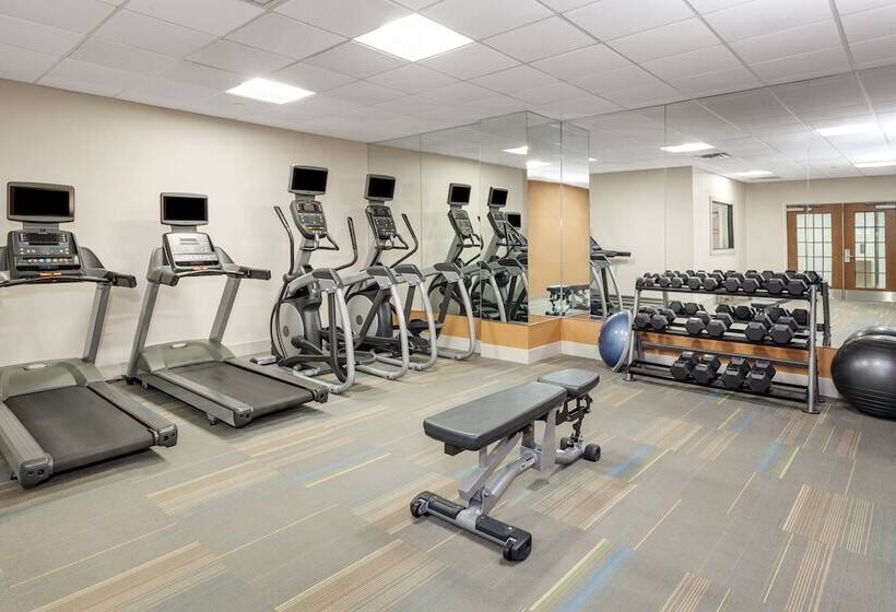 Holiday Inn Express Hotel & Suites East End, An Ihg