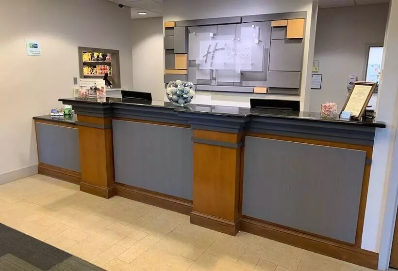 Holiday Inn Express Hotel & Suites East End, An Ihg