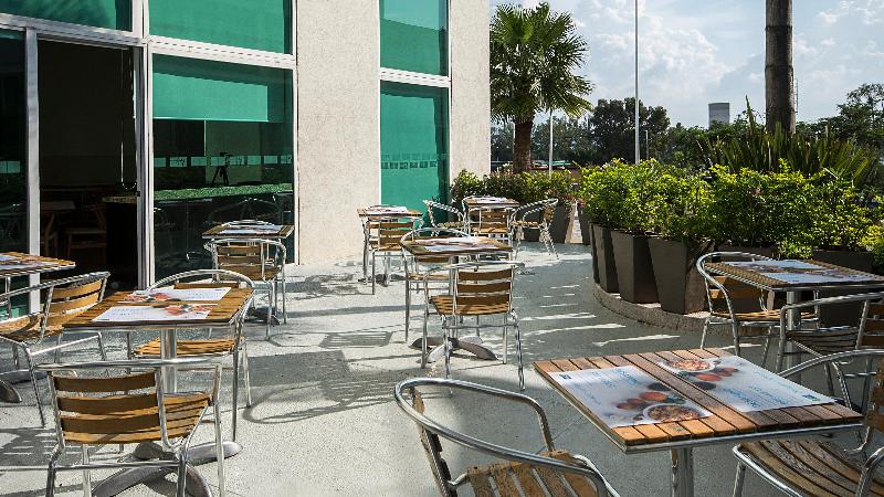 בית מלון כפרי Holiday Inn Express Guadalajara Iteso, An Ihg