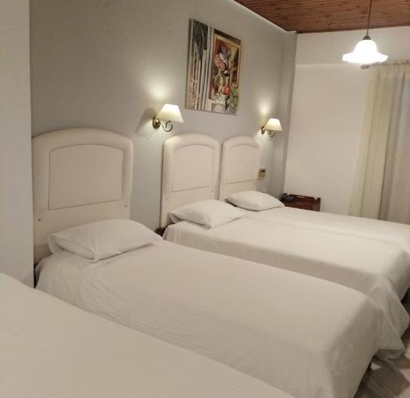 בית מלון כפרי Kouros