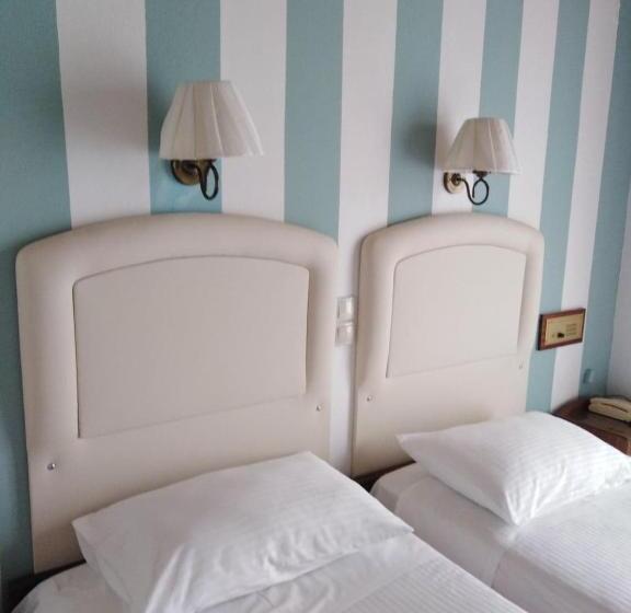 בית מלון כפרי Kouros