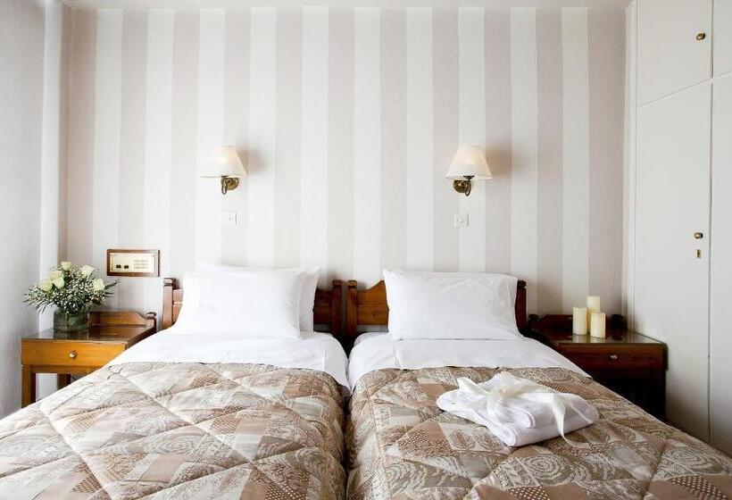 בית מלון כפרי Kouros