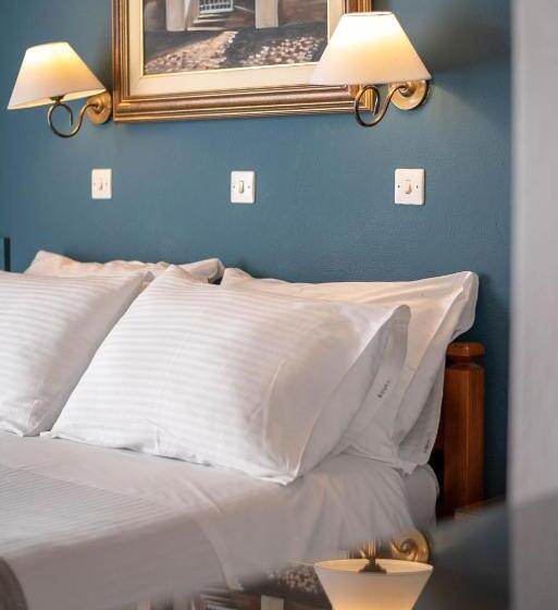 בית מלון כפרי Kouros