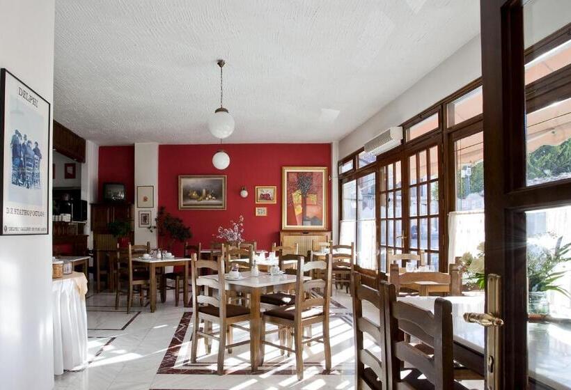 בית מלון כפרי Kouros