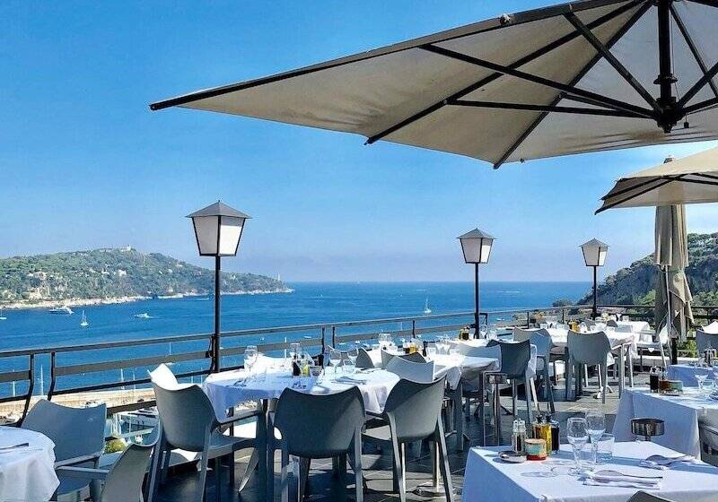 فندق Le Versailles