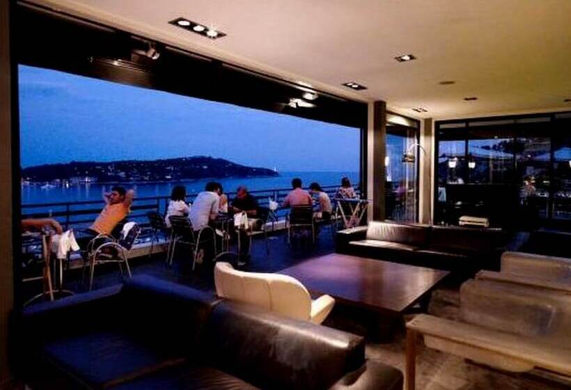 فندق Le Versailles