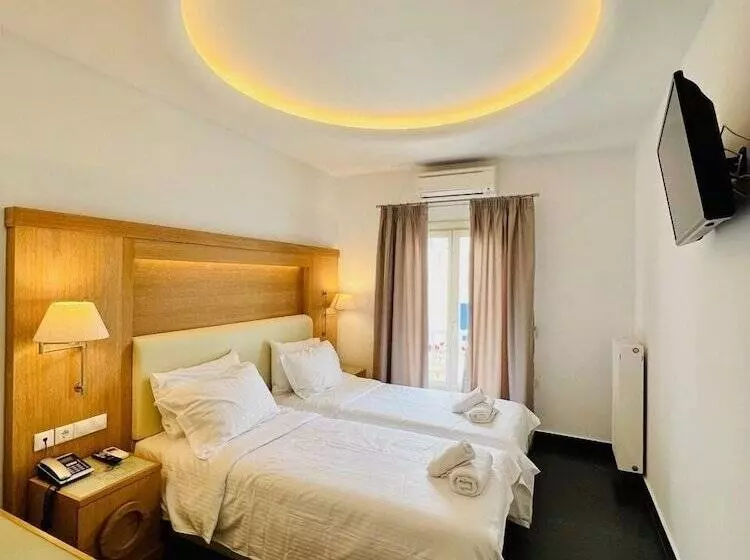 ホテル Matogianni