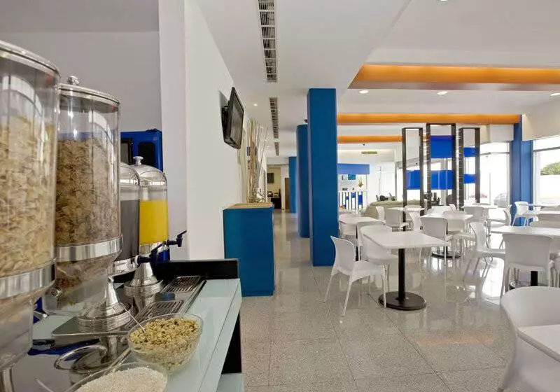 هتل One Playa Del Carmen