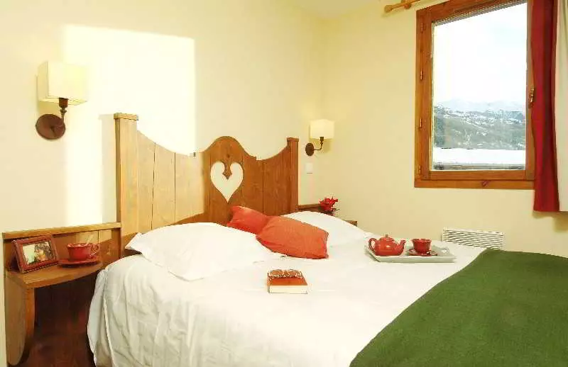 ホテル Pierre & Vacances Residence L Alpaga Serrechevalier