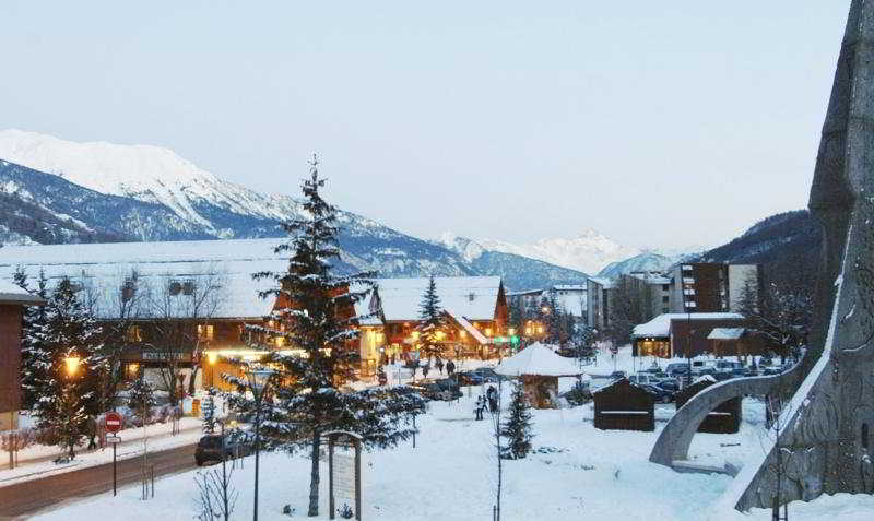 ホテル Pierre & Vacances Residence L Alpaga Serrechevalier