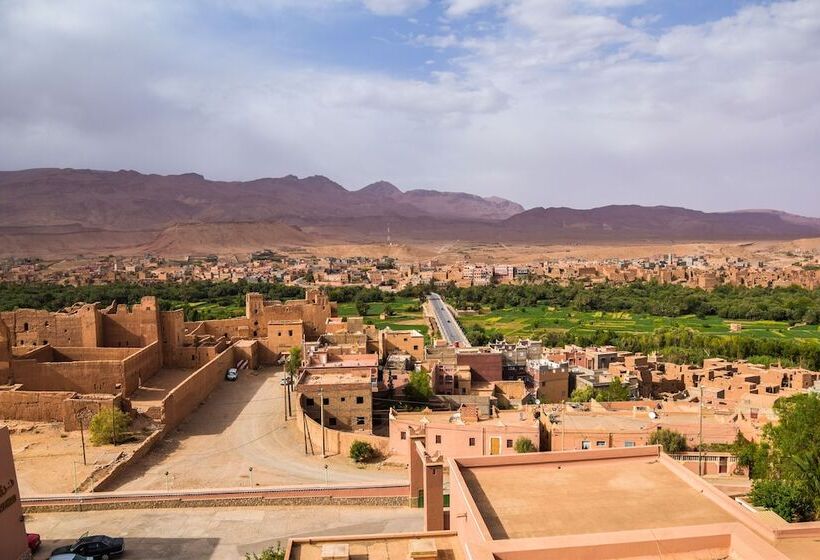 בית מלון כפרי Saghro