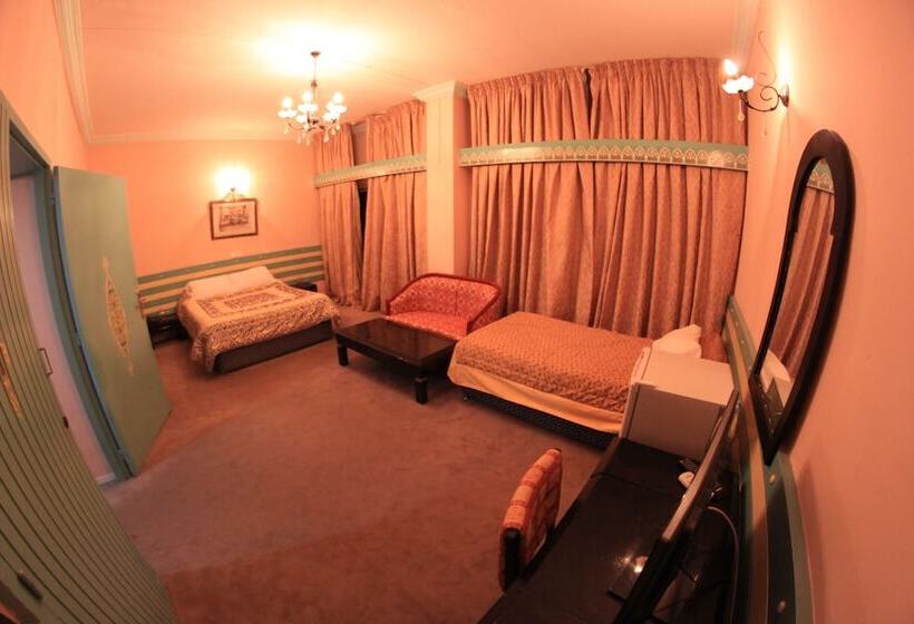 בית מלון כפרי Saghro