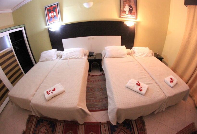 בית מלון כפרי Saghro