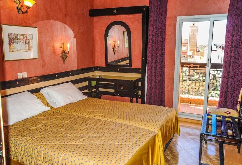 בית מלון כפרי Saghro