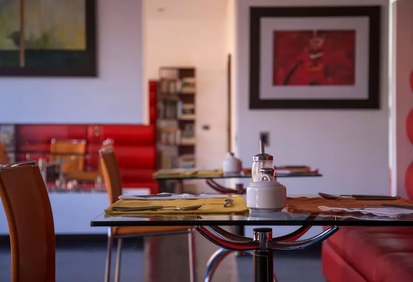 فندق Suites Casa 95