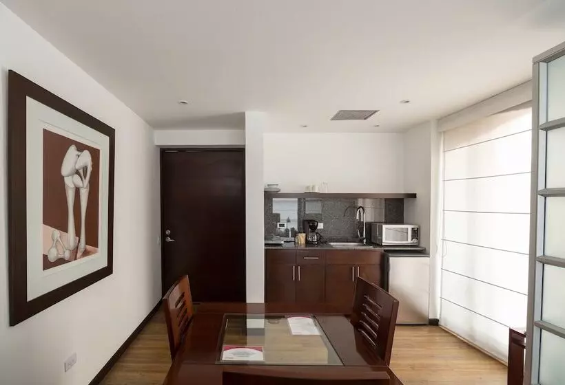 فندق Suites Casa 95