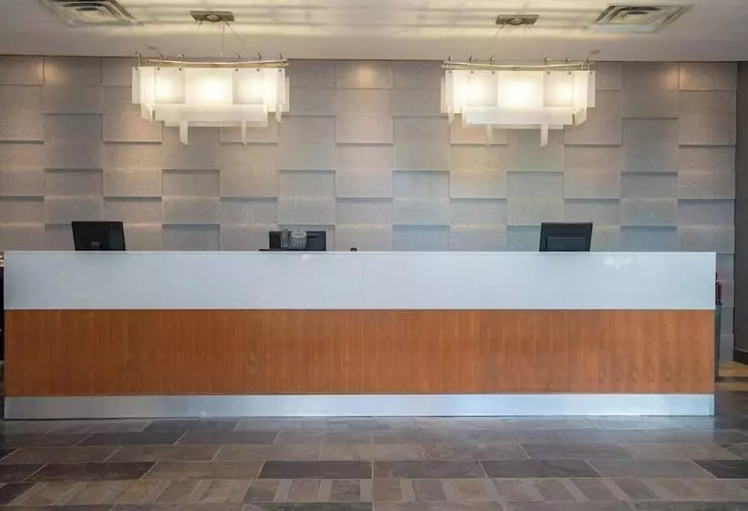 Sutton Place Hotel Revelstoke Mountain Resort