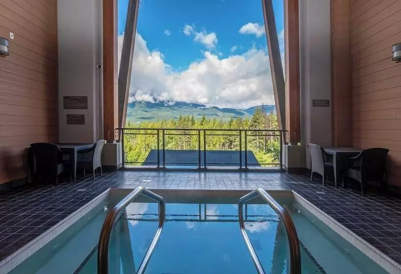 Sutton Place Hotel Revelstoke Mountain Resort