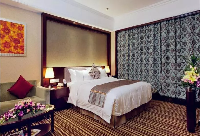 Отель Suzhou Leeden