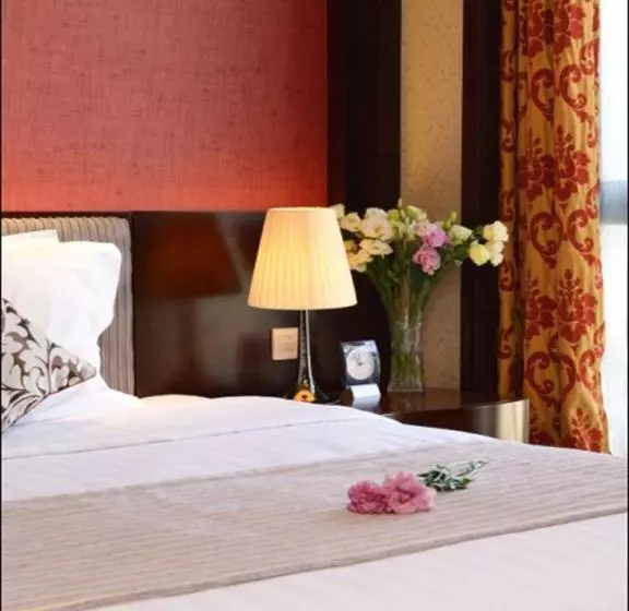 Отель Suzhou Leeden