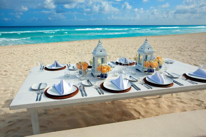 هتل The Westin Lagunamar Ocean Resort Villas & Spa Cancun