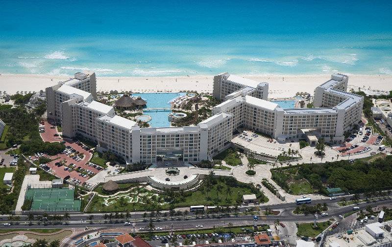 هتل The Westin Lagunamar Ocean Resort Villas & Spa Cancun