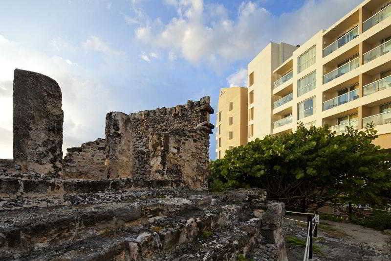 هتل The Westin Lagunamar Ocean Resort Villas & Spa Cancun