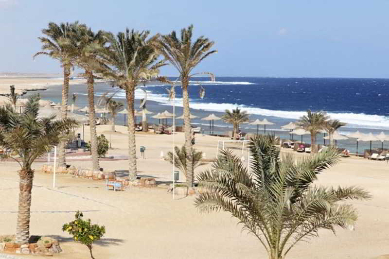 هتل Three Corners Sea Beach Resort