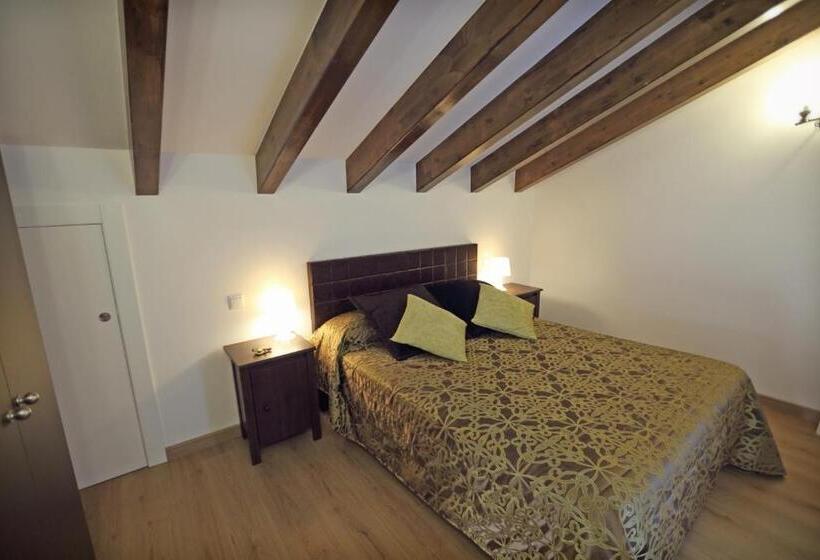 هتل Torre De Quintana