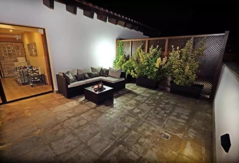 Hotel Torre De Quintana