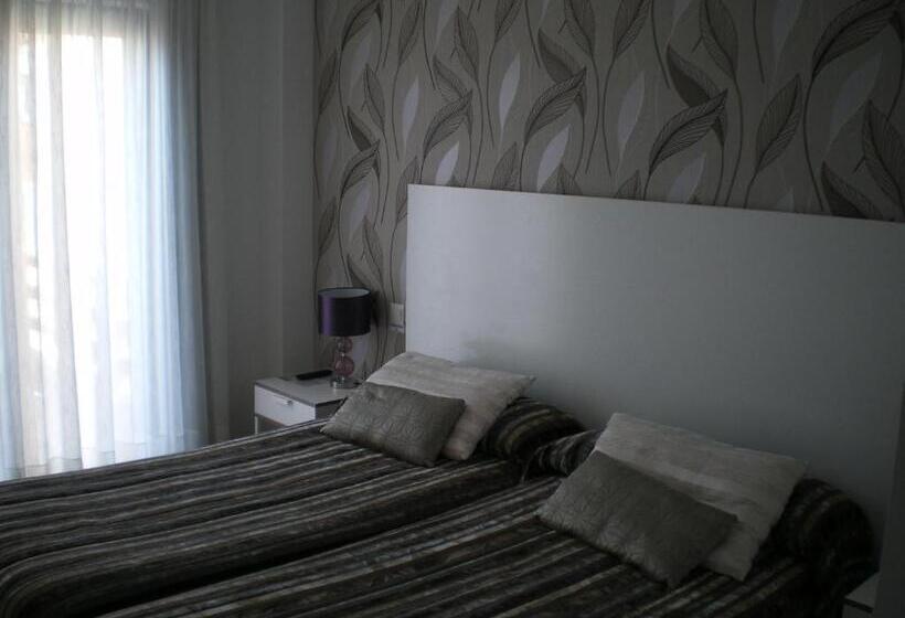 هتل Torre De Quintana