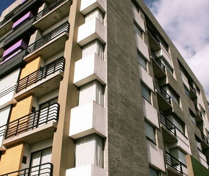 هتل Viaggio Nueve Trez