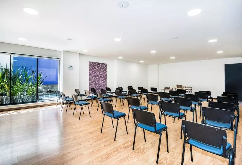 هتل Viaggio Nueve Trez