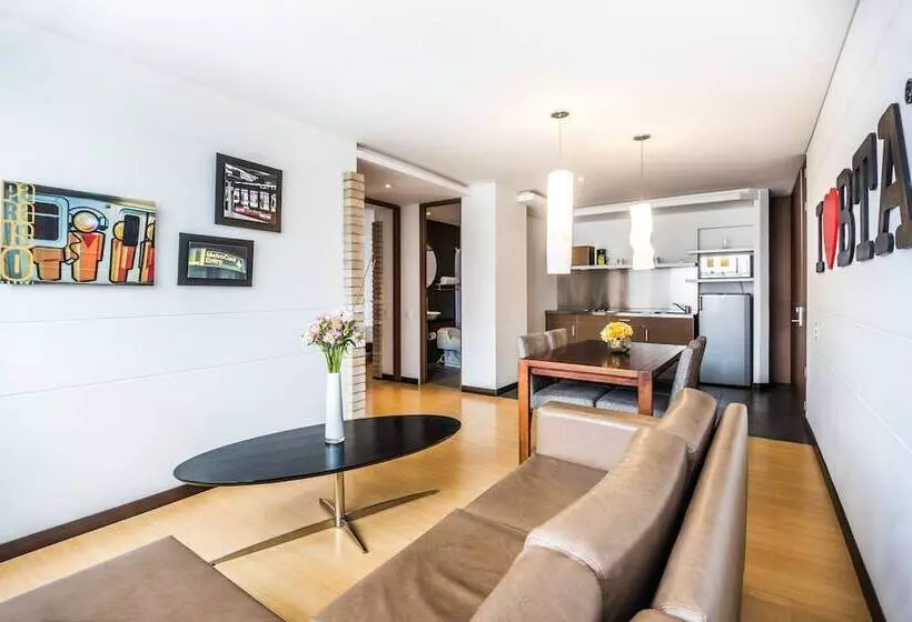 هتل Viaggio Nueve Trez