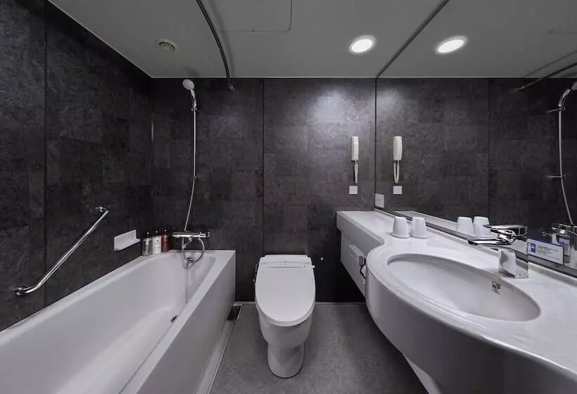 Отель Villa Fontaine Grand Tokyoroppongi